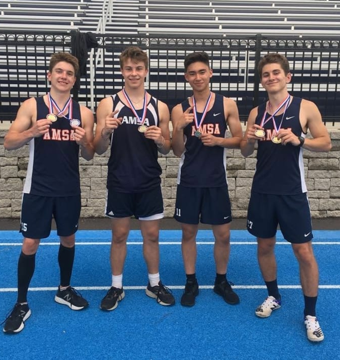 Relay team with medals